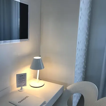 Quihotel فندق