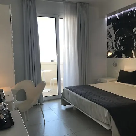فندق Quihotel بورتو سيساريو